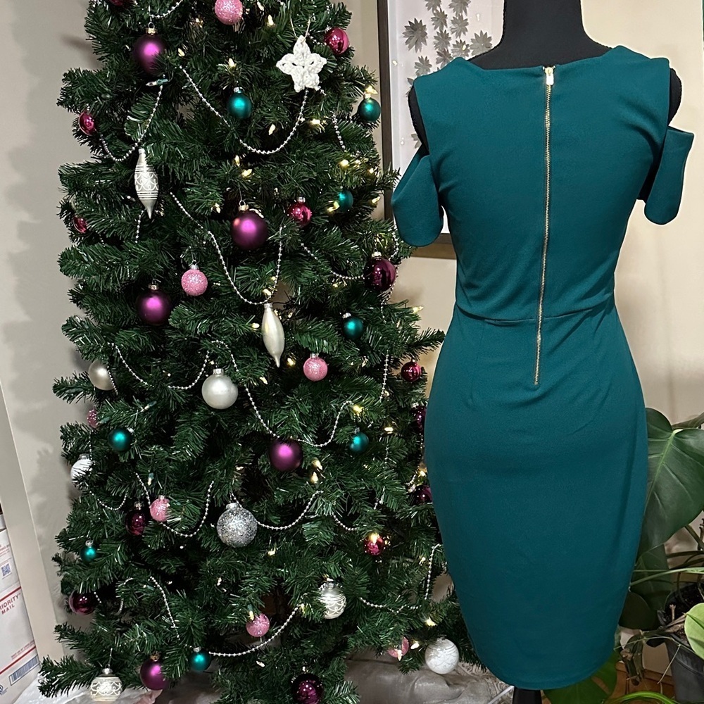 *EXPRESS* Teal Cold-Shoulder Dress Size 4 - Picture 6 of 9